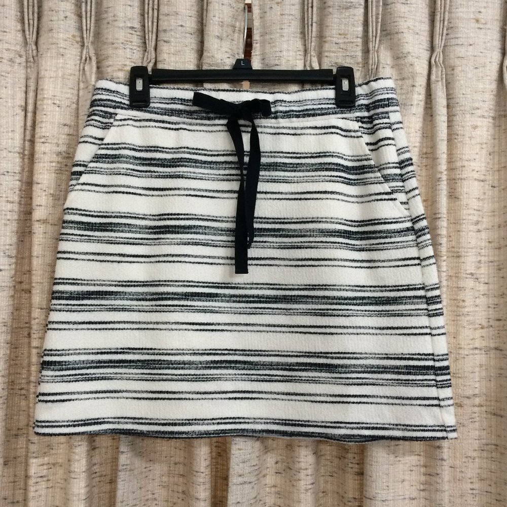 LOFT Striped Knit Drawstring Jogger Skirt - Medium